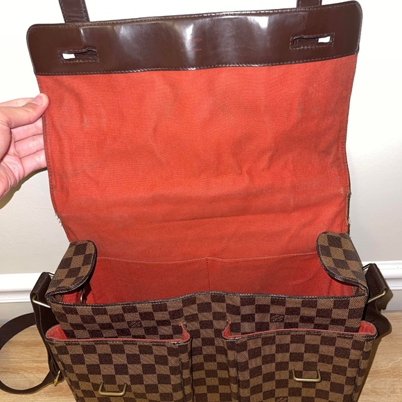 Louis Vuitton Broadway Bag - Picture 13 of 15